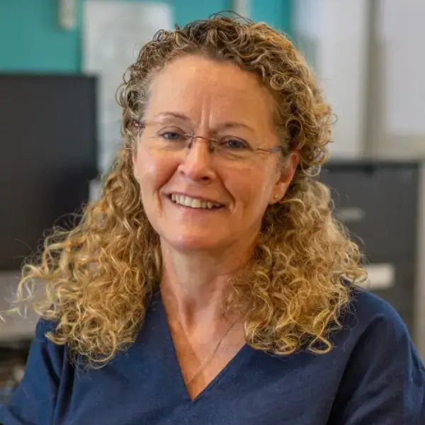 Dr Nicola Lloyd-Powis